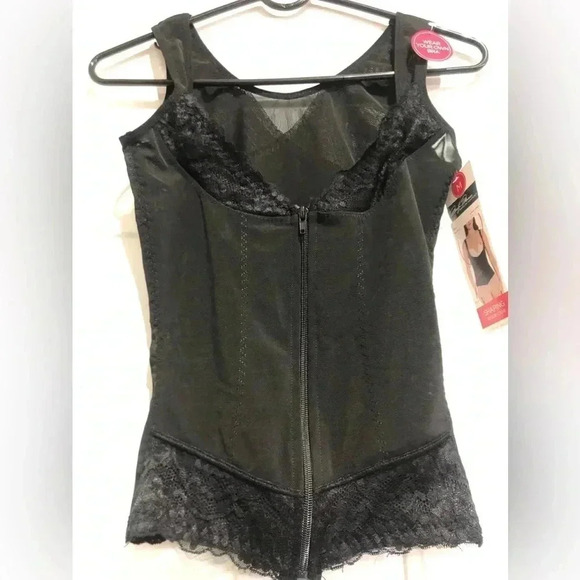 Marilyn Monroe Body shaping WYOB Cami, black zip front, lace detail - Picture 1 of 12